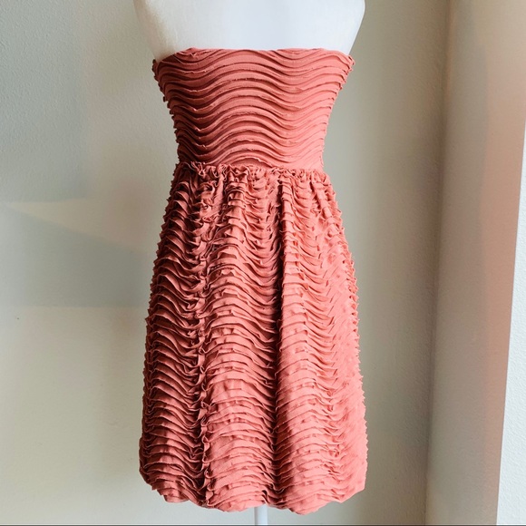 Zara Pleated strapless Mini Dress. Sz:L - Picture 3 of 7